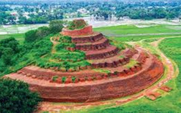 Kesaria stupa - bihar tourist places